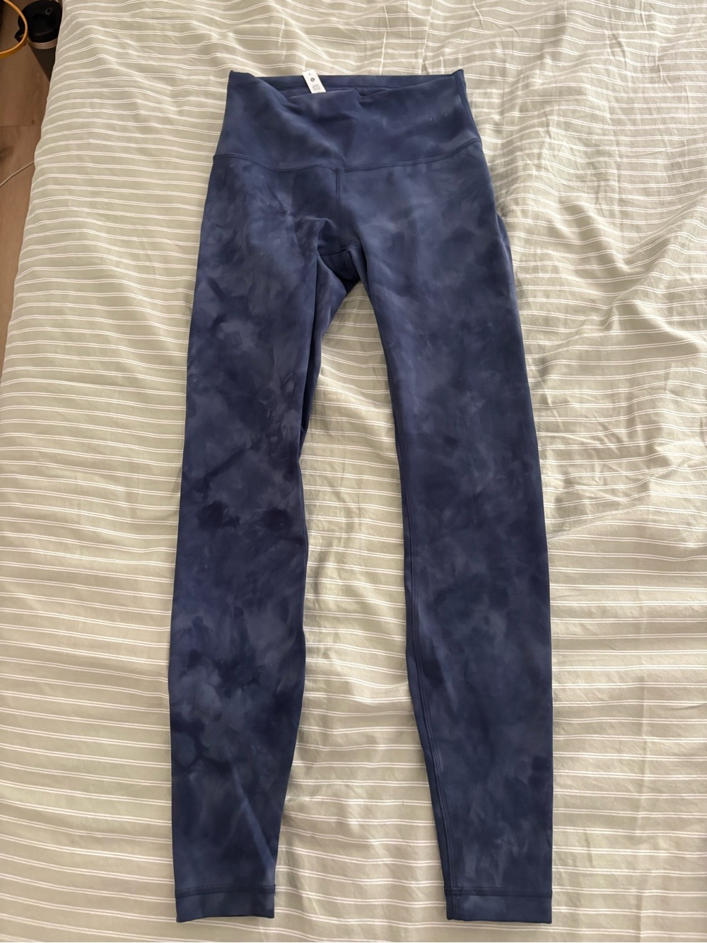 Lululemon wunder train High-Waist Diamond-Dye Navy Leggings - Picture 2 of 5